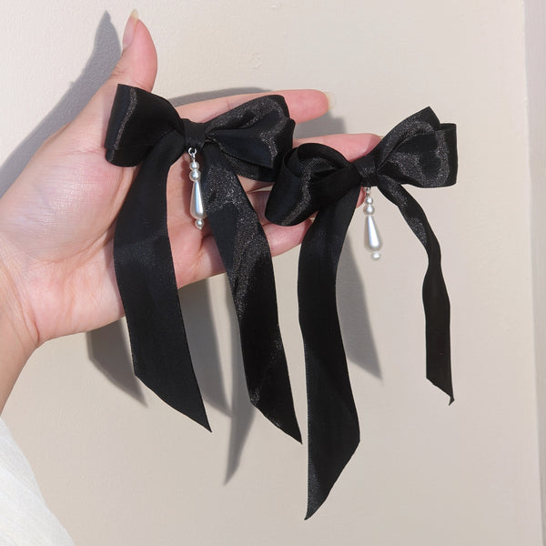 Kiki Bow Clip