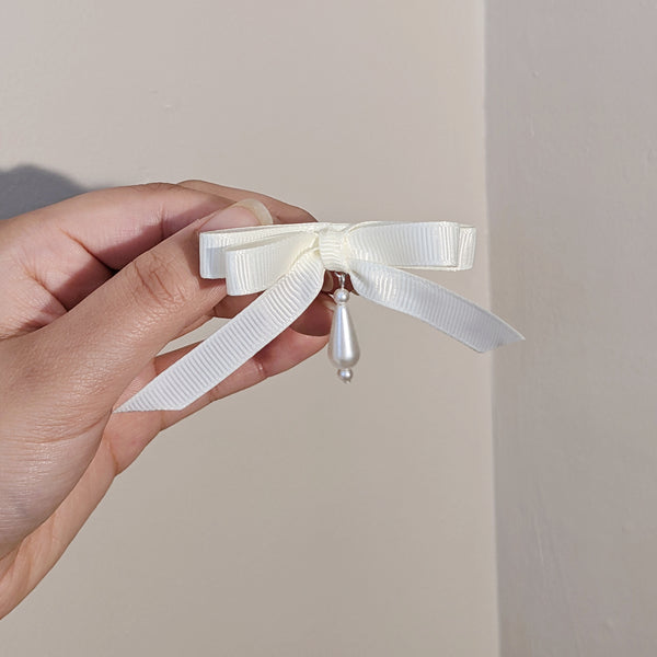 Tohru Mini Bow Clip Pair - Off White