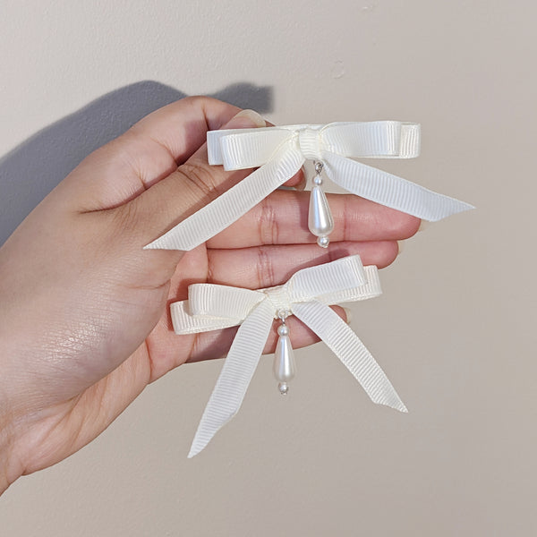 Tohru Mini Bow Clip Pair - Off White